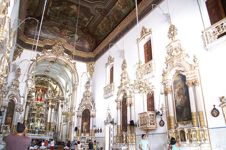 Interior de la Iglesia do Senhor do Bonfim